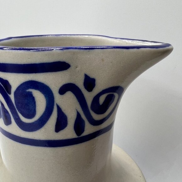 Vintage pitcher blue white salt glazed, hand painted German, Westerwald - Picture 3 of 14